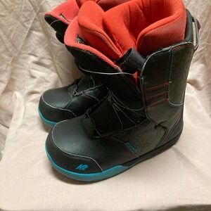 VANDAL Snow Boots Size 6
